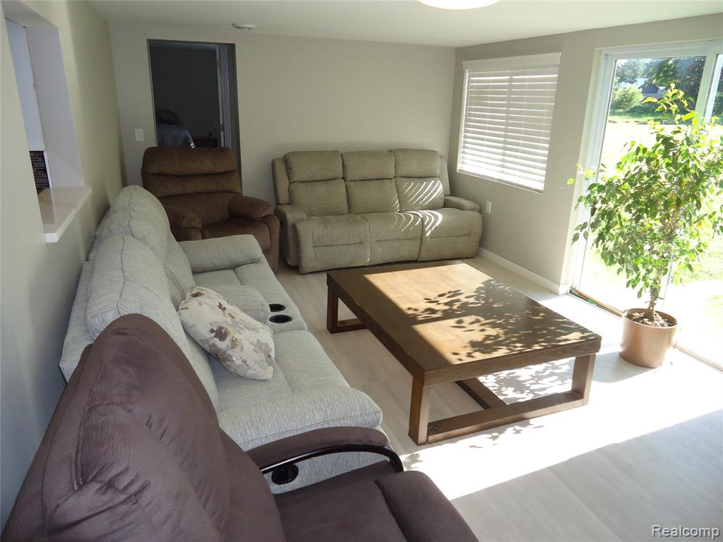 370 Adams Road Saginaw, MI 48609 - Photo 37 of 40 Gallery Image 37