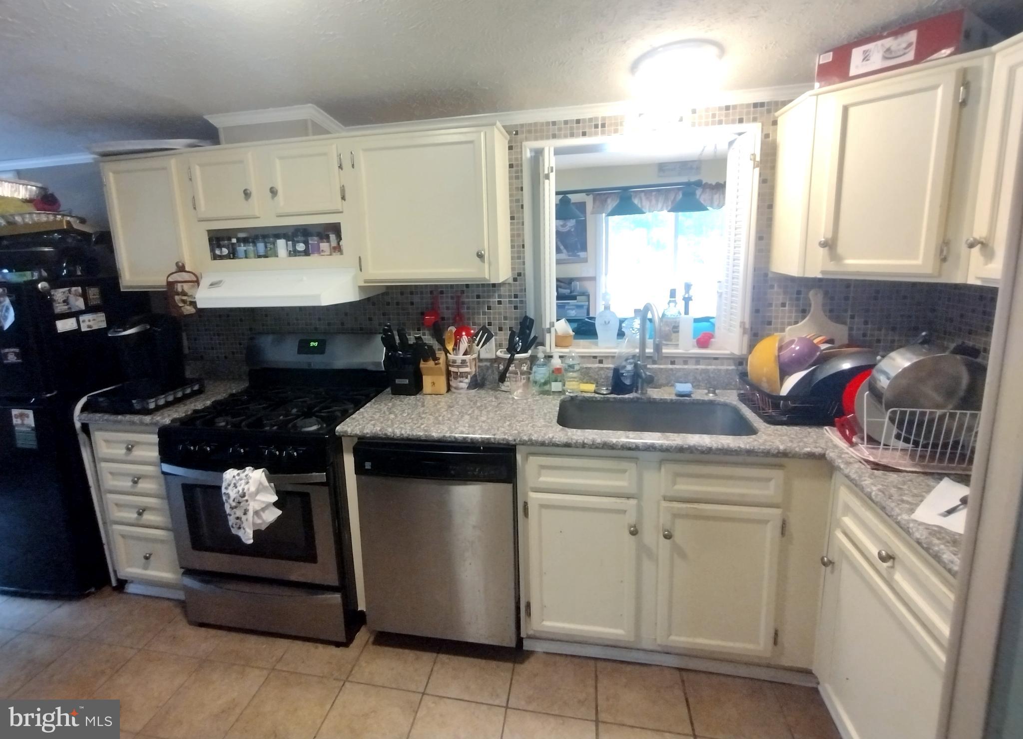 124 Mark Avenue Egg Harbor Township, NJ 08234 - Photo 14 of 32