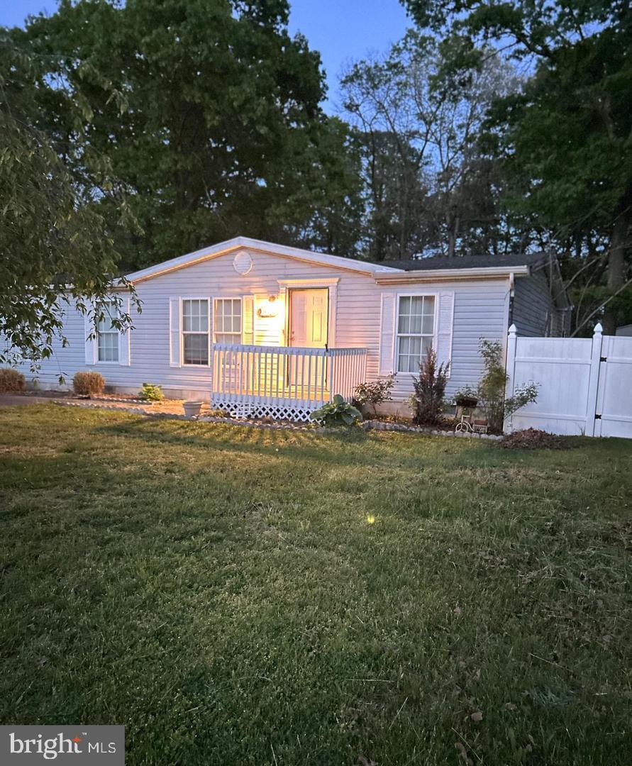 124 Mark Avenue Egg Harbor Township, NJ 08234 - Photo 2 of 32