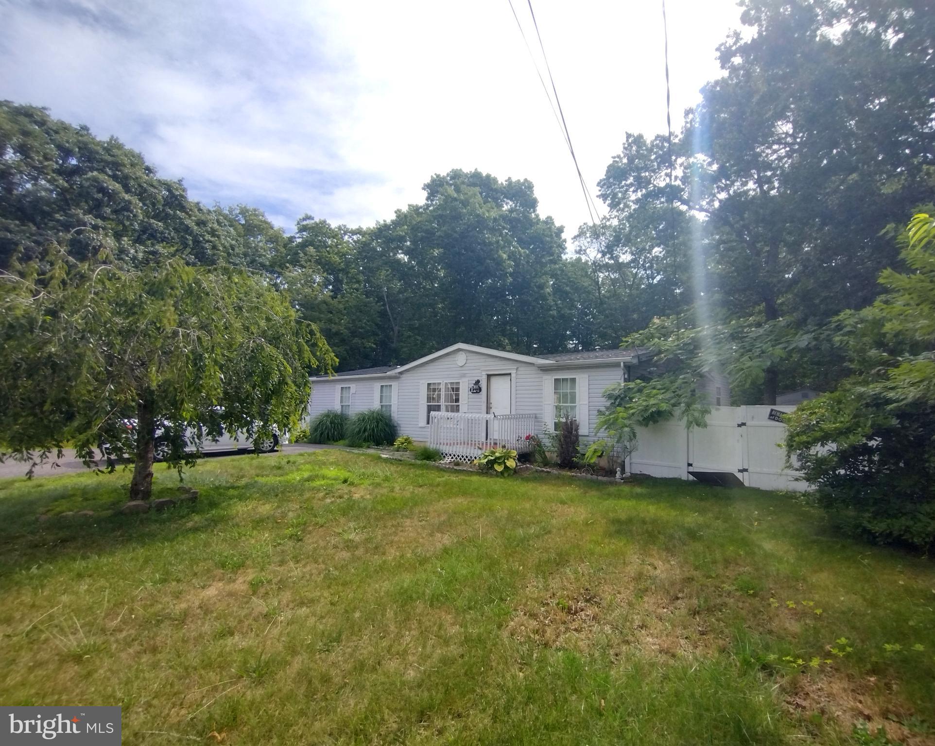 124 Mark Avenue Egg Harbor Township, NJ 08234 - Photo 3 of 32