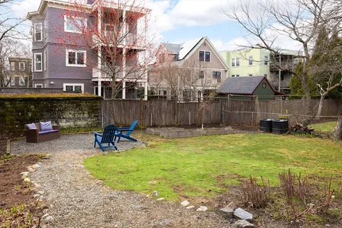 $1,075,000 | 97 Fayerweather Street, Unit 1, Cambridge, MA 02138