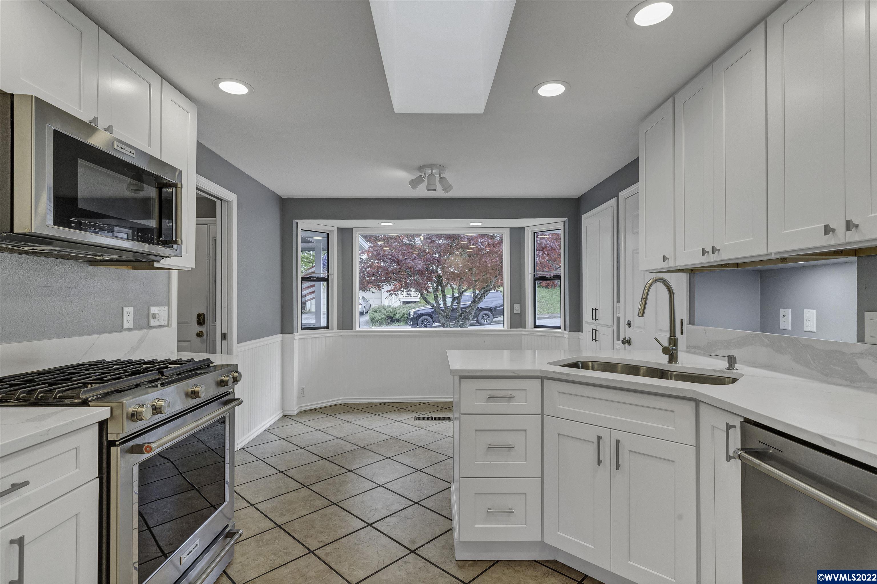 4843 Gardner Road Southeast Salem, OR 97302 - Photo 7 of 41 Gallery Image 7