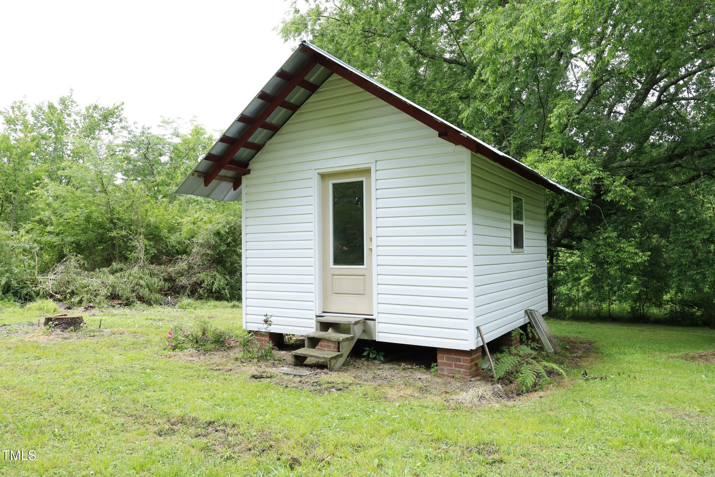 7129 Dexter Road Oxford, NC 27565 - Photo 63 of 85 60TobaccoBarn