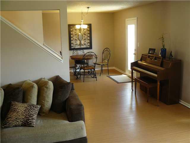5243 Manning Road Indianapolis, IN 46228 - Photo 6 of 15 Gallery Image 6