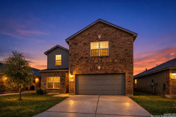 $300,000 | 14926 Harbor Landing, Von Ormy, TX 78073