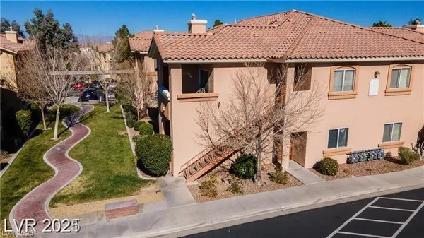 $1,450 | 1050 East Cactus Avenue, Unit 1100, Las Vegas, NV 89183
