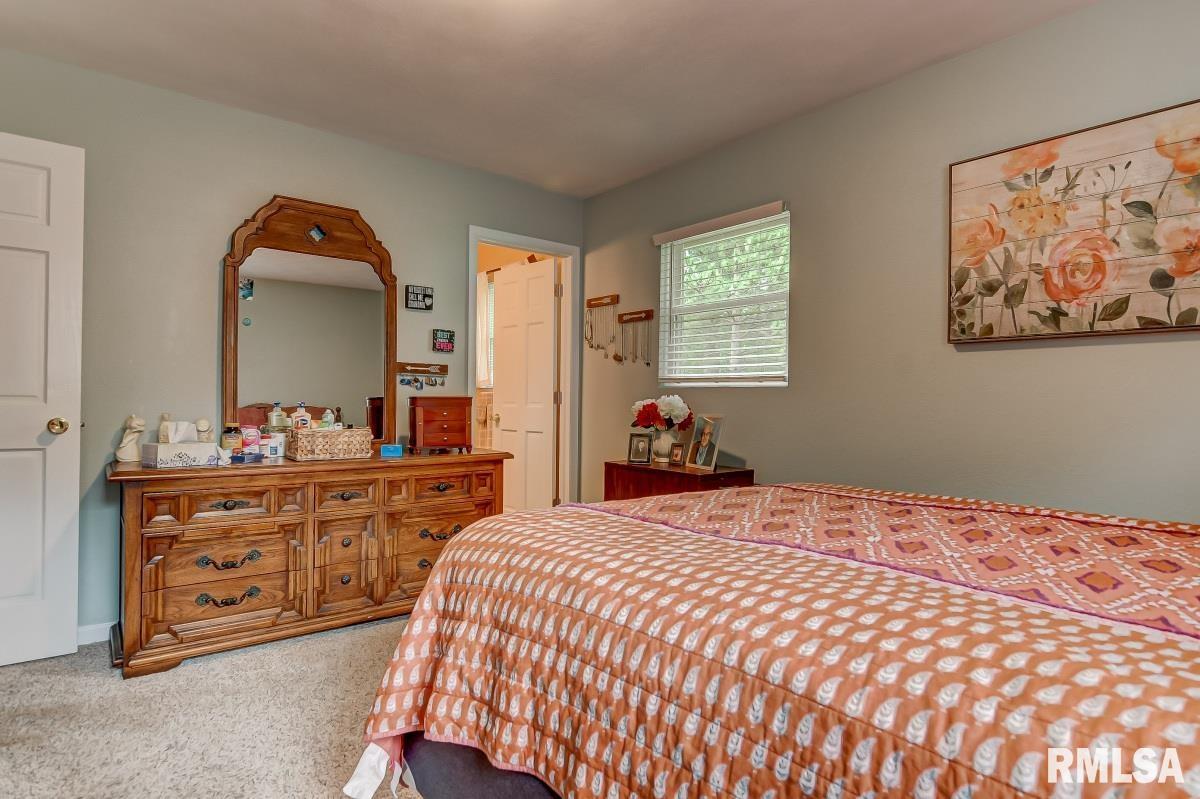 4 Eton Drive Springfield, IL 62702 - Photo 15 of 36 Gallery Image 15