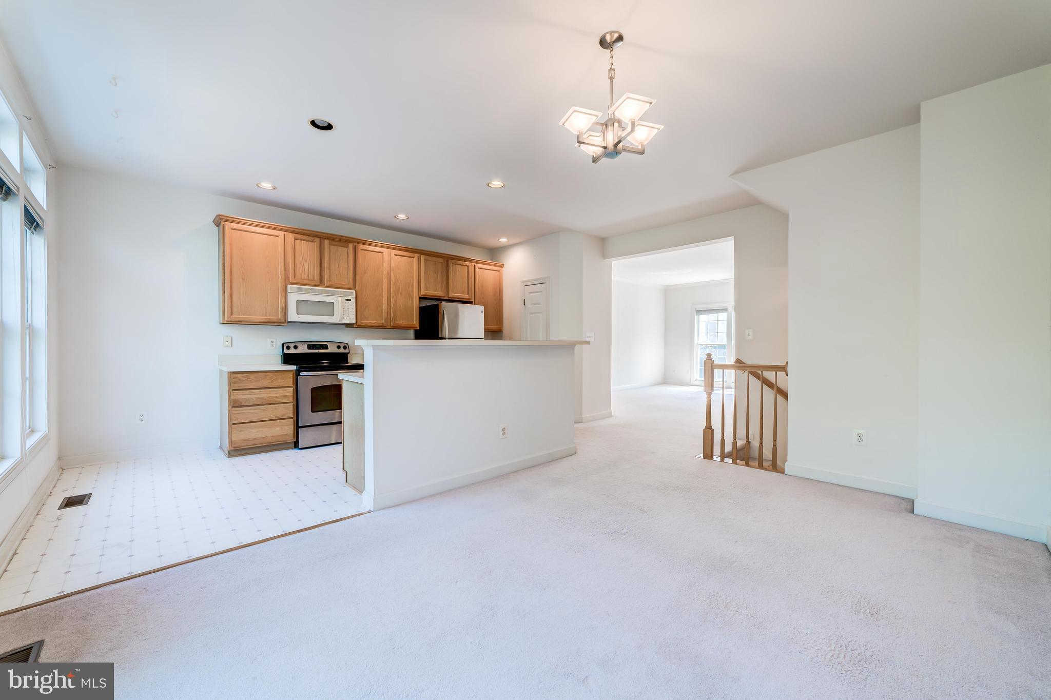 6664 Debra Lu Way Springfield, VA 22150 - Photo 15 of 39 Gallery Image 15