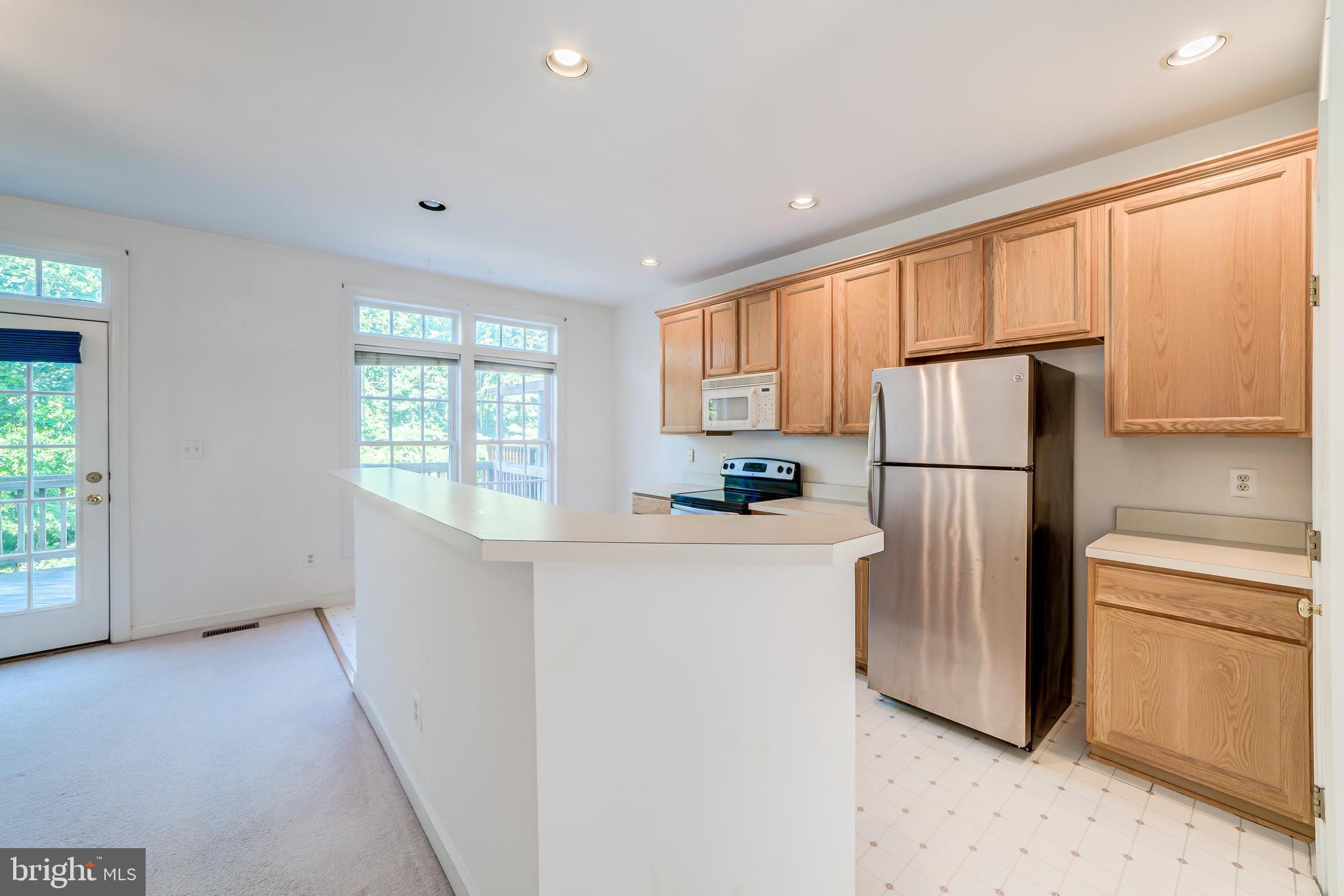 6664 Debra Lu Way Springfield, VA 22150 - Photo 9 of 39 Gallery Image 9