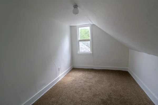 $100,000 | 1208 Princeton Avenue, Kalamazoo, MI 49007