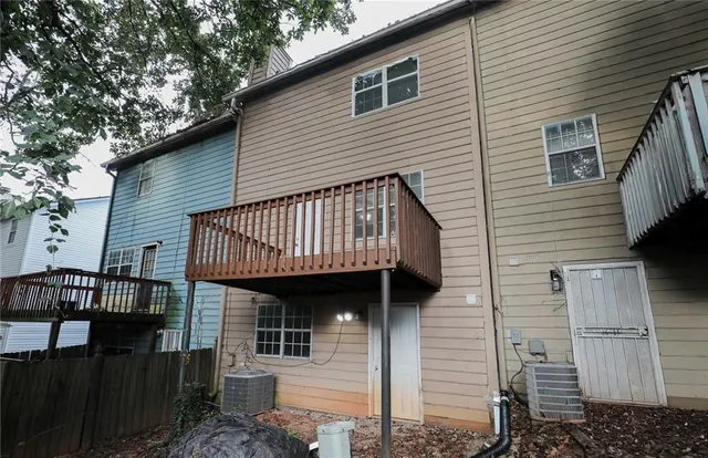 $1,425 | 7215 Crestside Drive, Austell, GA 30168