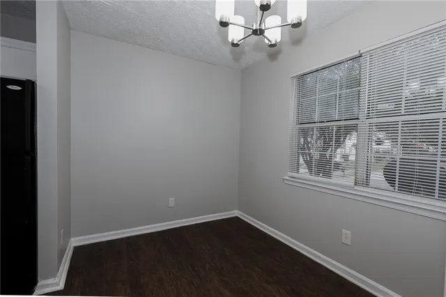 $1,425 | 7215 Crestside Drive, Austell, GA 30168