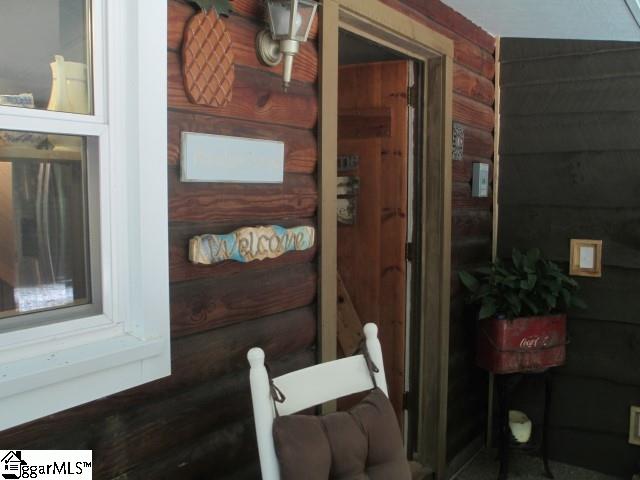 305 Lake Cheohee Road Tamassee, SC 29686 - Photo 13 of 32 Gallery Image 13