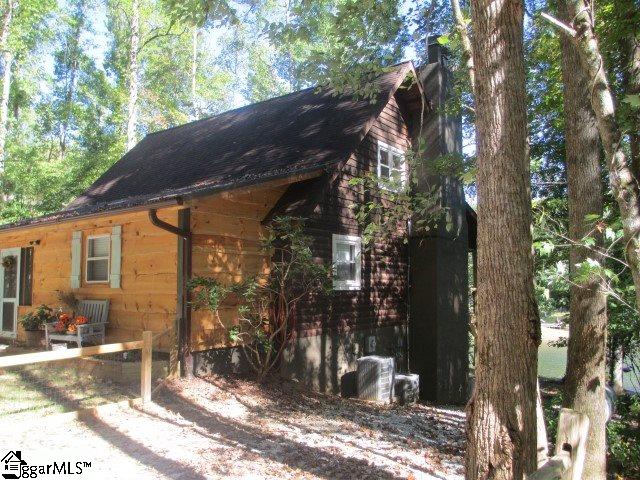 305 Lake Cheohee Road Tamassee, SC 29686 - Photo 9 of 32 Gallery Image 9