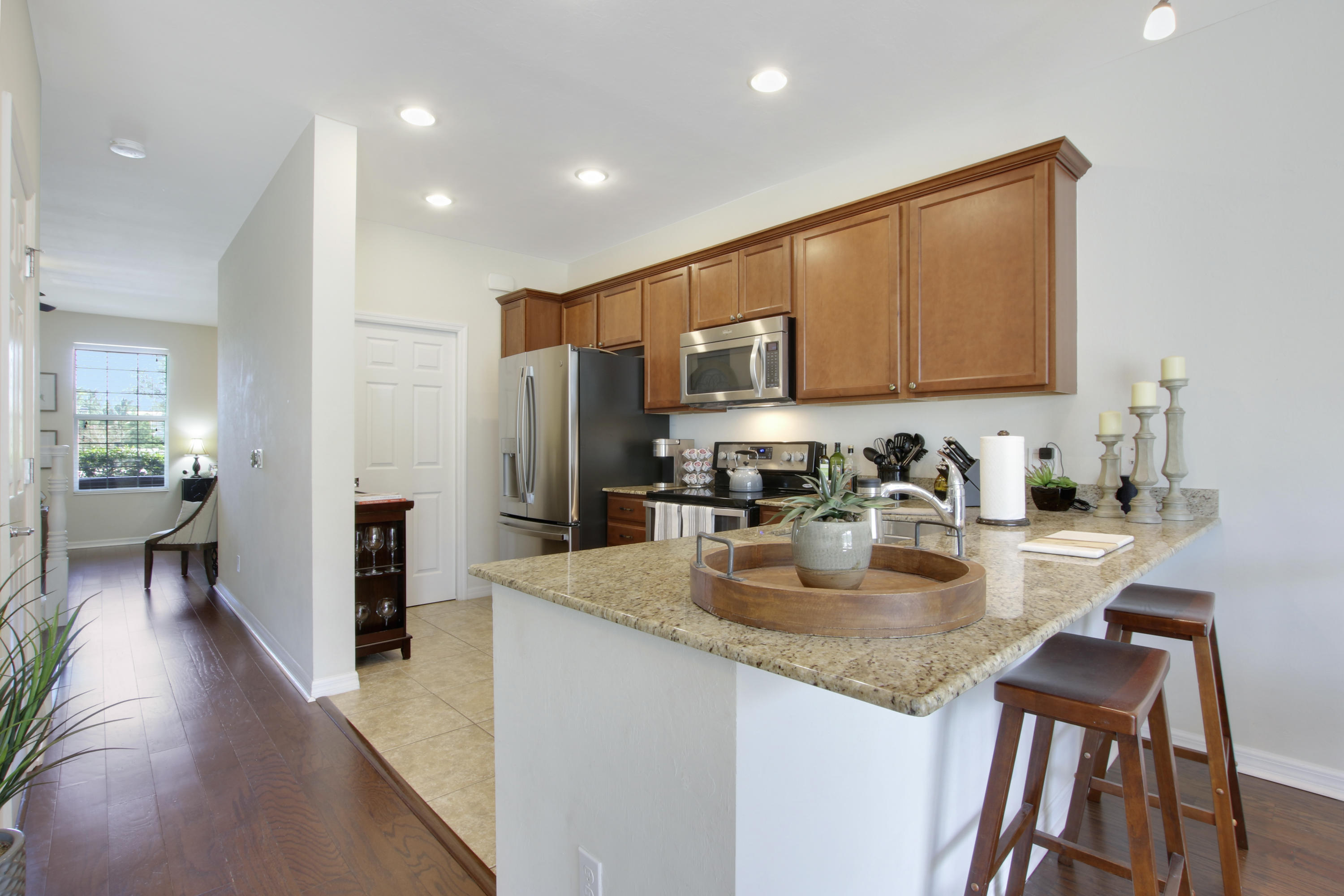 2714 Avalon Way Jupiter, FL 33458 - Photo 5 of 34 4