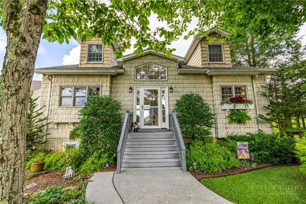 $749,000 | 50 Mitchell River Ridge, Thurmond, NC 28683