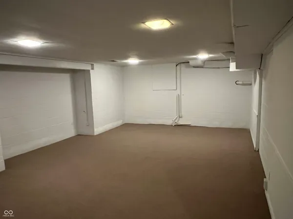 $2,700 | 32 Cricket Knoll Lane, Carmel, IN 46033