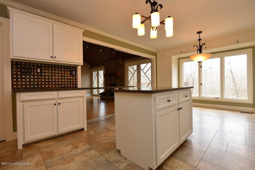5405 Apache Road Louisville, KY 40207 - Photo 8 of 35 DSC_2937.jpg