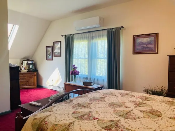 $649,000 | 58 Crogan Road, Hermon, ME 04401
