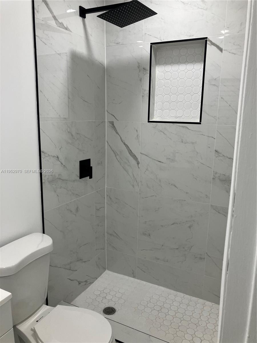 15621 Southwest 302nd Street Homestead, FL 33033 - Photo 18 of 27