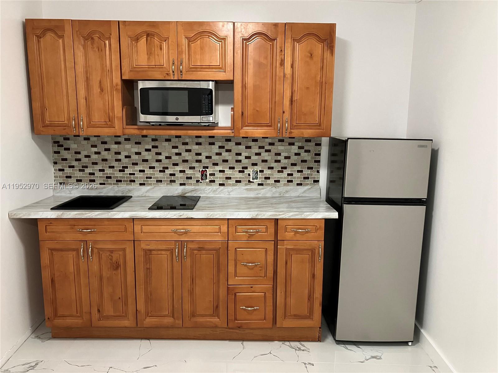 15621 Southwest 302nd Street Homestead, FL 33033 - Photo 6 of 27