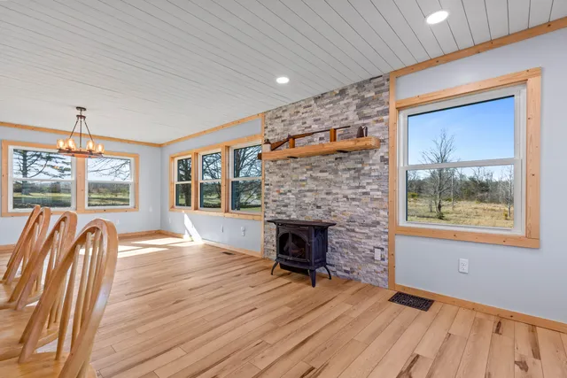 $850,000 | 711 Lick Point Road, Sequatchie, TN 37374