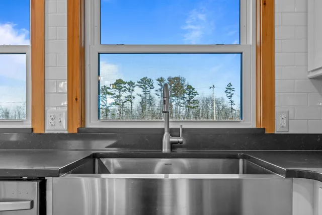 $850,000 | 711 Lick Point Road, Sequatchie, TN 37374