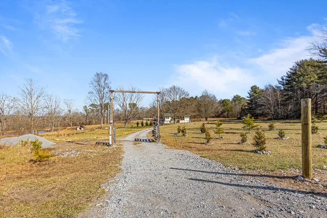 $850,000 | 711 Lick Point Road, Sequatchie, TN 37374