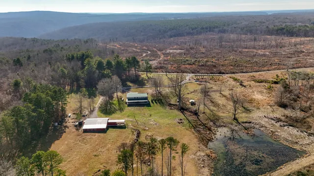 $850,000 | 711 Lick Point Road, Sequatchie, TN 37374