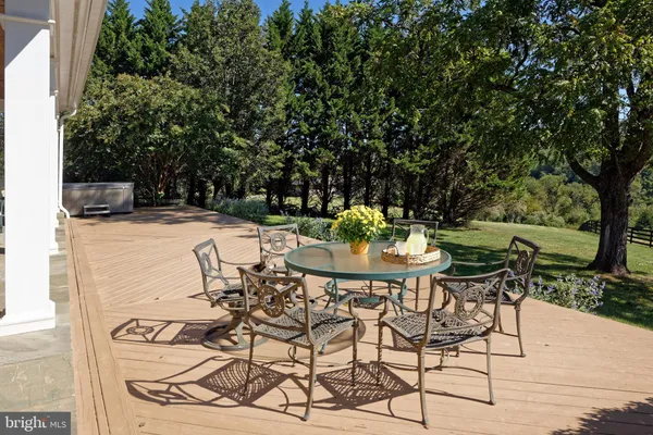 $2,295,000 | 6951 Hilltop Lane, Marshall, VA 20115