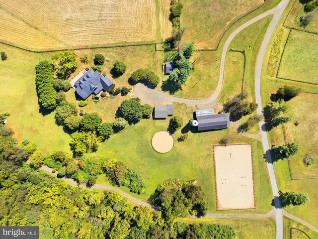 $2,295,000 | 6951 Hilltop Lane, Marshall, VA 20115