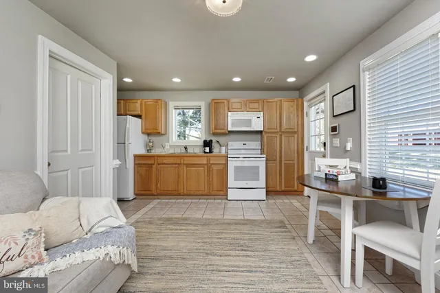 $2,295,000 | 6951 Hilltop Lane, Marshall, VA 20115