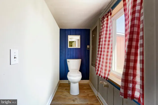 $2,295,000 | 6951 Hilltop Lane, Marshall, VA 20115