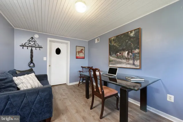 $2,295,000 | 6951 Hilltop Lane, Marshall, VA 20115