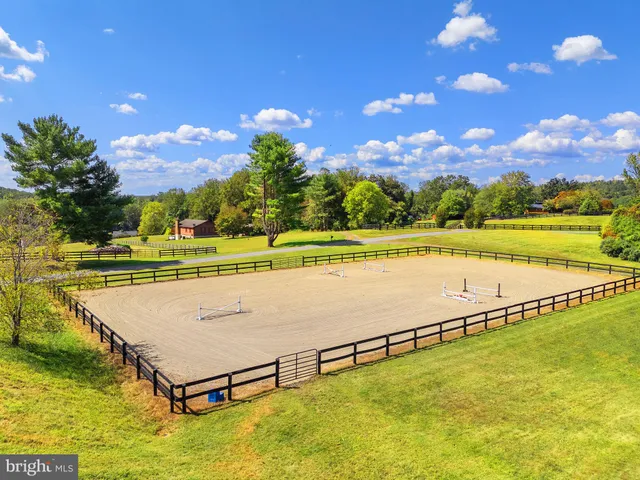 $2,295,000 | 6951 Hilltop Lane, Marshall, VA 20115