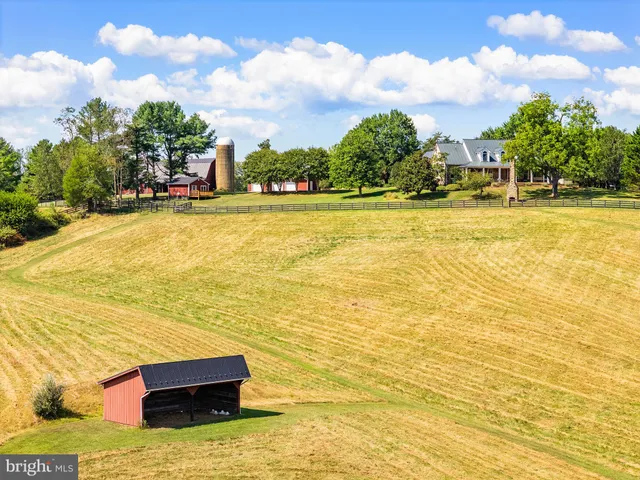$2,295,000 | 6951 Hilltop Lane, Marshall, VA 20115