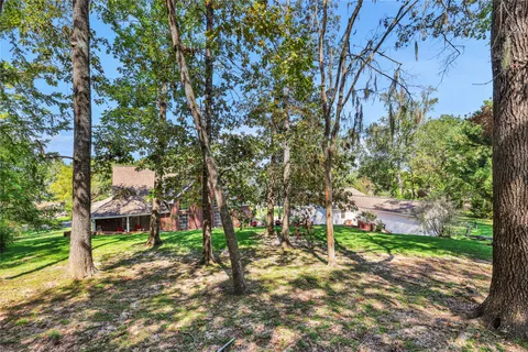 $464,900 | 220 Lake Oaks Boulevard, Coldspring, TX 77331