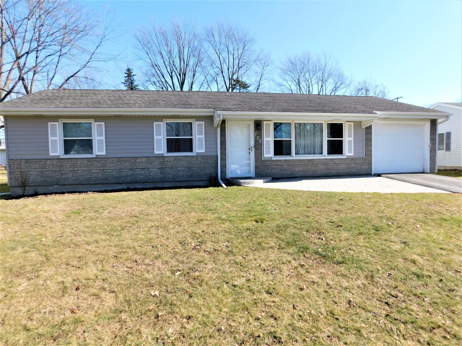 777 Fox River Road Valparaiso, IN 46385 - Photo 1 of 18 1500x1125