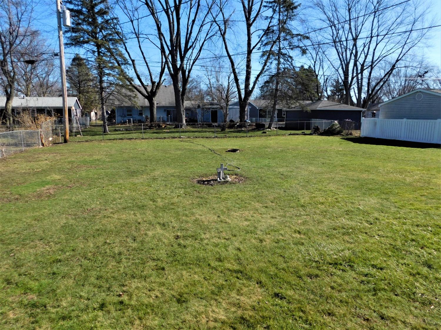 777 Fox River Road Valparaiso, IN 46385 - Photo 3 of 18 1500x1125