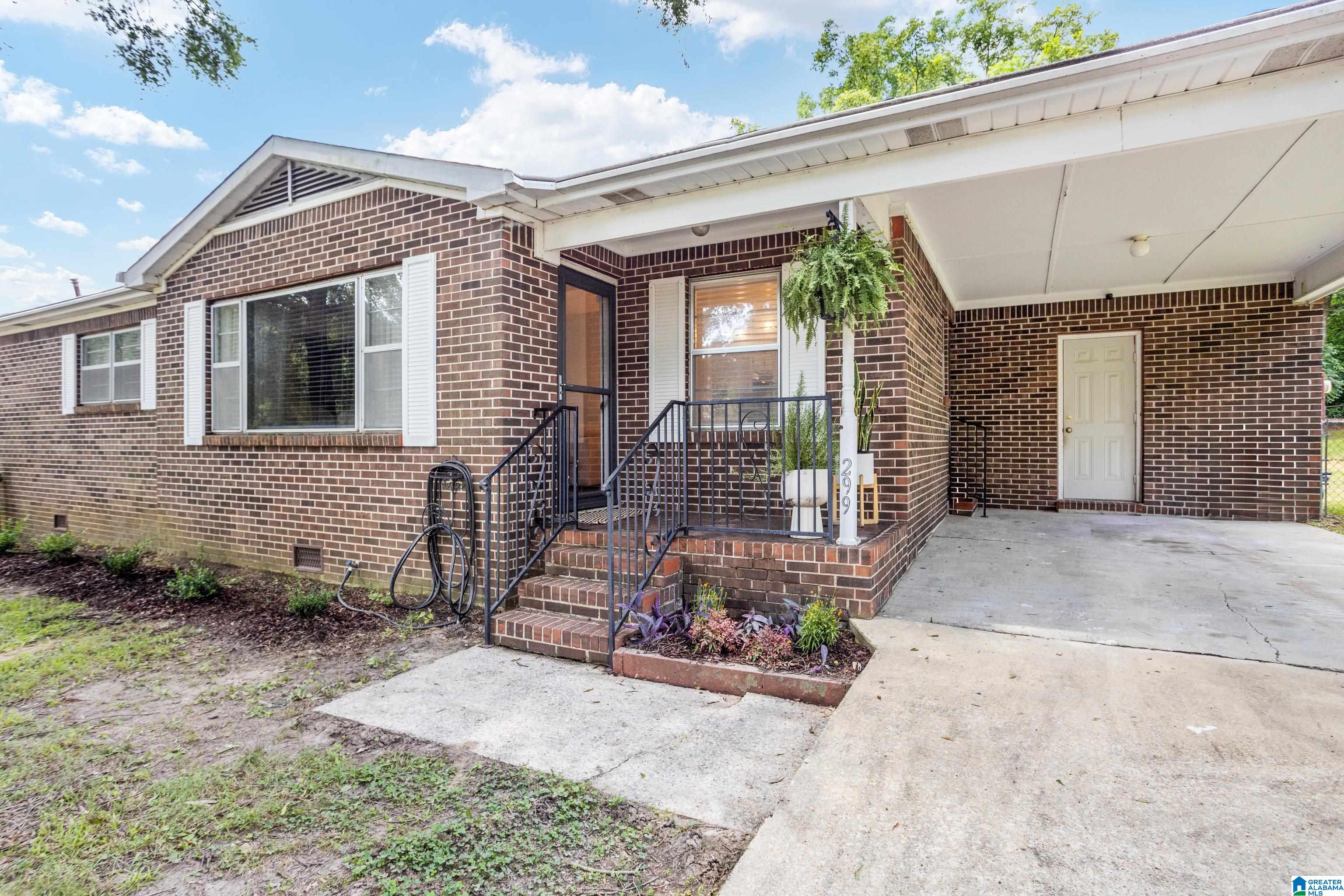 299 Pleasant Road Mount Olive, AL 35117 - Photo 2 of 46