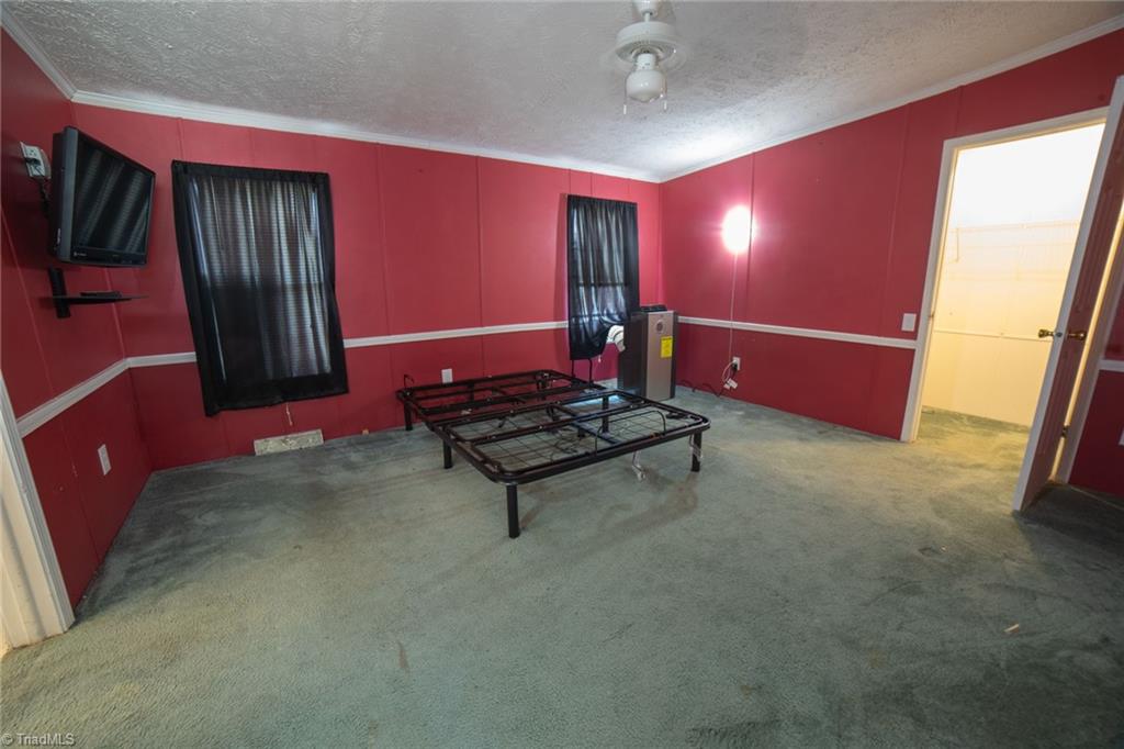 6439 Wilkes Yadkin Road Ronda, NC 28670 - Photo 18 of 32 Gallery Image 18