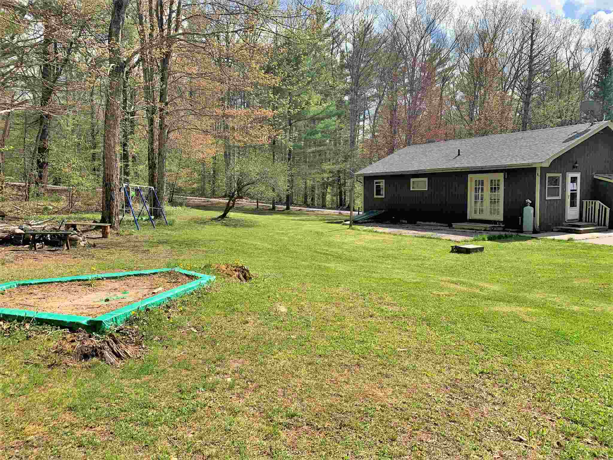 1064 Coleville Road Bennington, VT 05201 - Photo 7 of 40