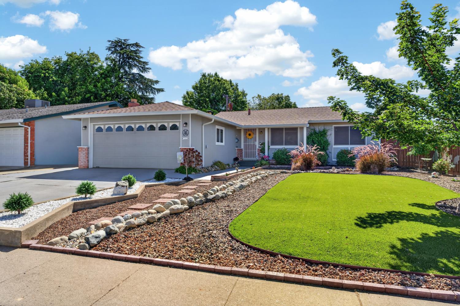 10648 Biscay Way Rancho Cordova, CA 95670 - Photo 2 of 33