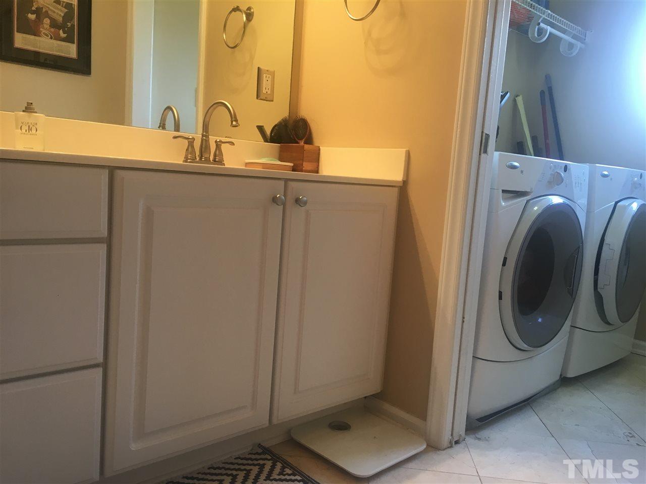 320 West Martin Street, Unit 103 Raleigh, NC 27601 - Photo 14 of 17 Gallery Image 14
