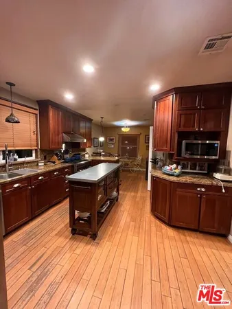 $7,000 | 5416 Morella Avenue, Valley Village, CA 91607