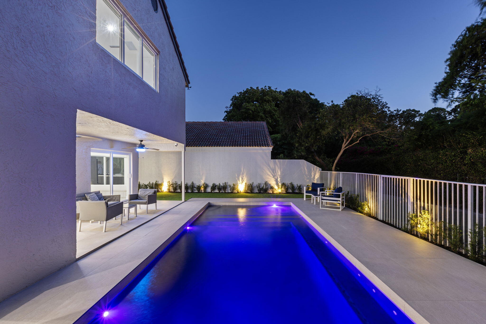 23323 La Vida Way Boca Raton, FL 33433 - Photo 35 of 38 Pool Deck