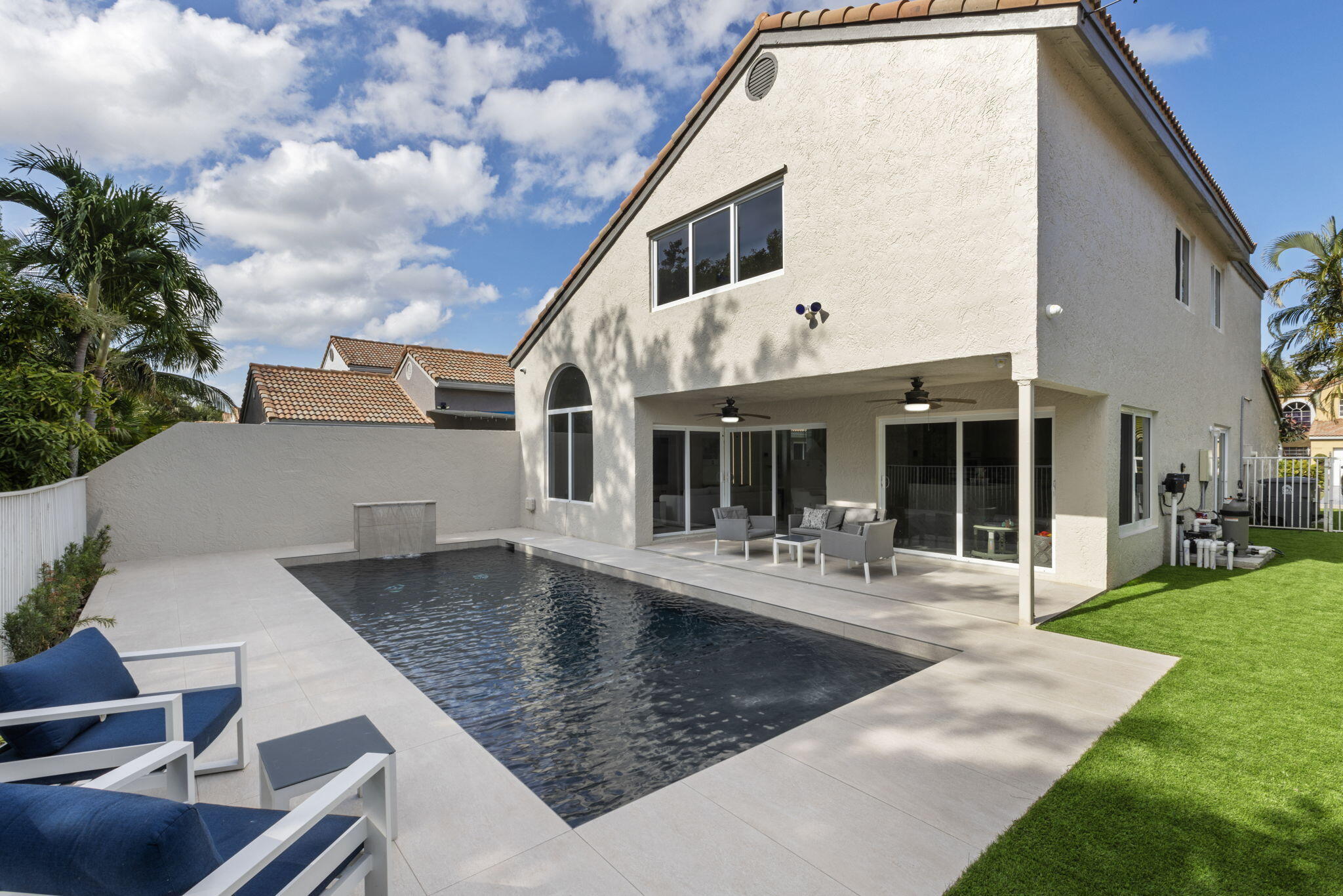 23323 La Vida Way Boca Raton, FL 33433 - Photo 36 of 38 Pool Deck