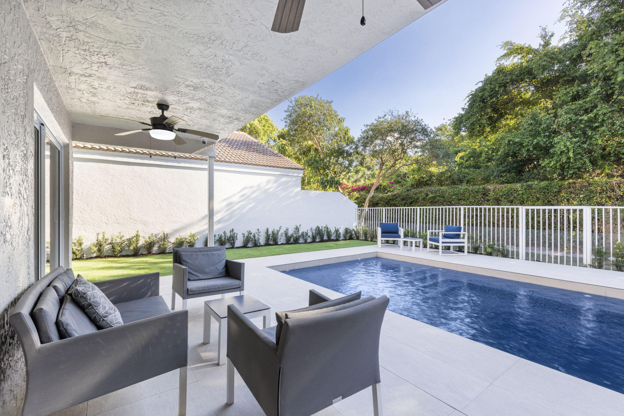 23323 La Vida Way Boca Raton, FL 33433 - Photo 38 of 38 Pool Deck