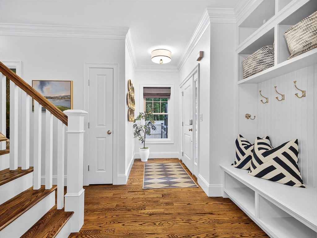 25 Bryn Mawr Road Wellesley, MA 02482 - Photo 13 of 34
