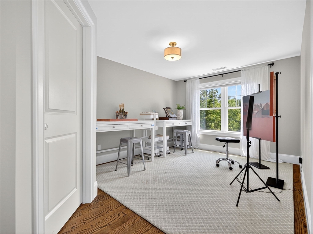 25 Bryn Mawr Road Wellesley, MA 02482 - Photo 27 of 34